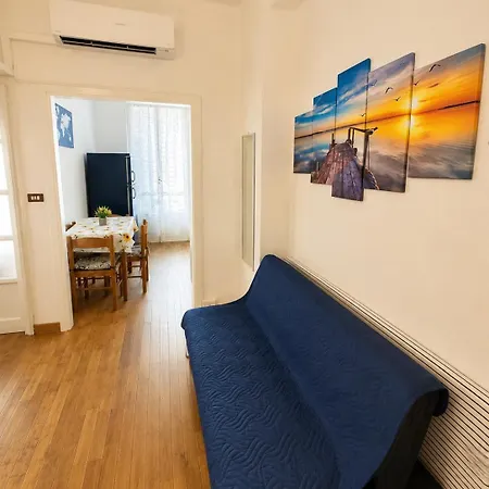 Magic House - Splendido Trilocale Nel Budello Apartment
