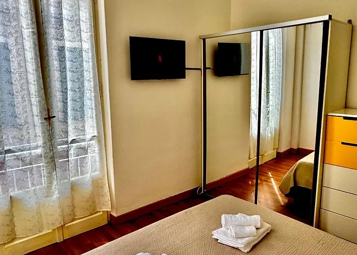 Magic House - Splendido Trilocale Nel Budello 公寓